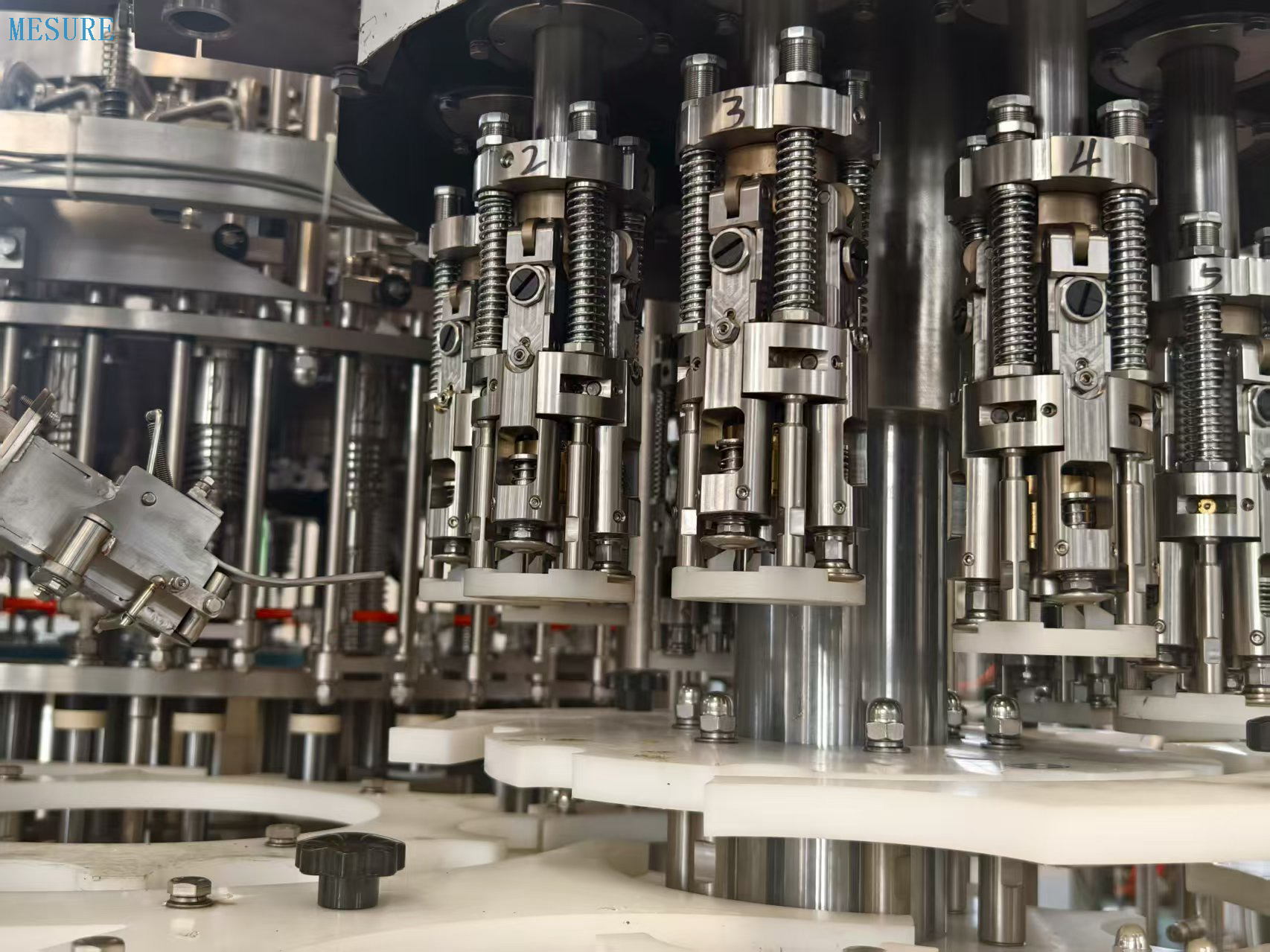Glass Bottle Juice Warm Filling Machine Rinsing-Filling-Capping 3-in-1