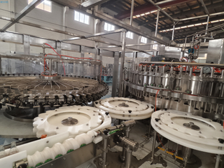 Efficient Glass Bottle Sparkling Carbonated Drink Filling Line Machinery